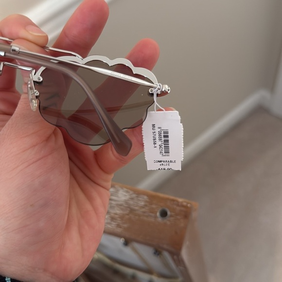 Miu Miu cloud sunglasses - Picture 5 of 5